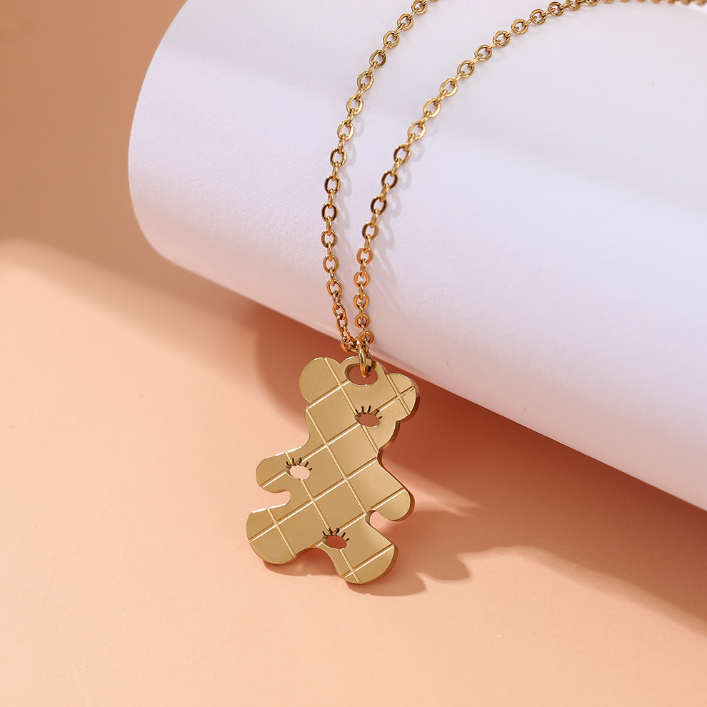 新款轻奢时尚钛钢小熊吊坠高级感锁骨链男女个性百搭不锈钢项链细节图