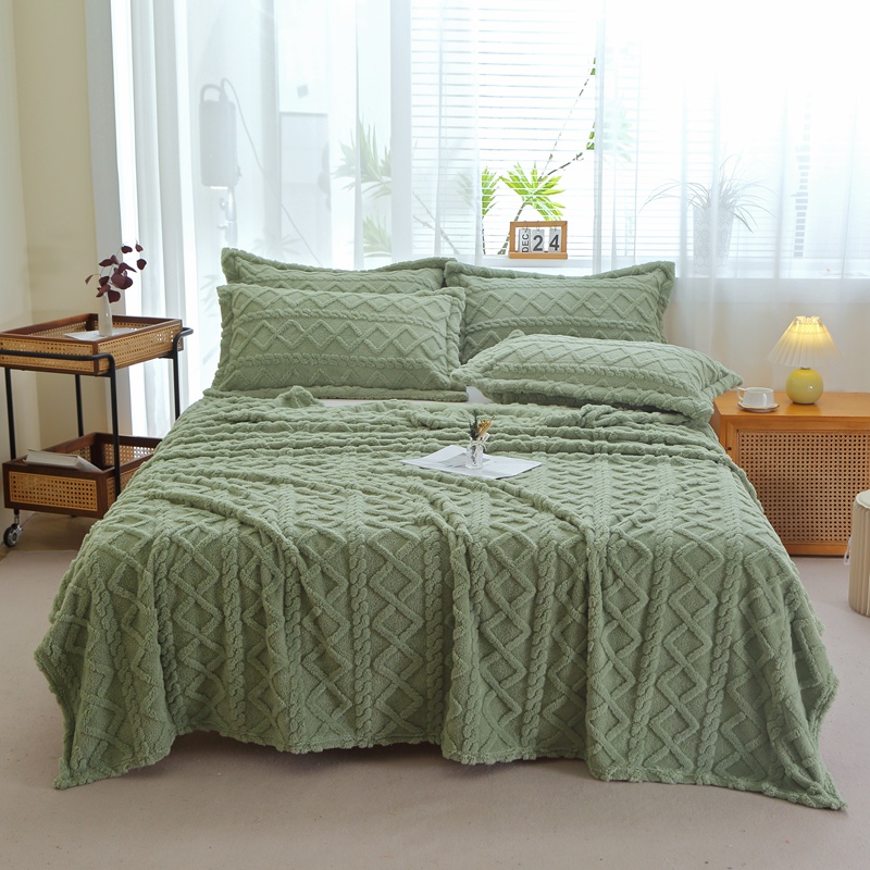 Junbao Dyeing and Printing Taffy velvet jacquard fringed blankets are available for wholesale in large quantities for export pic 6