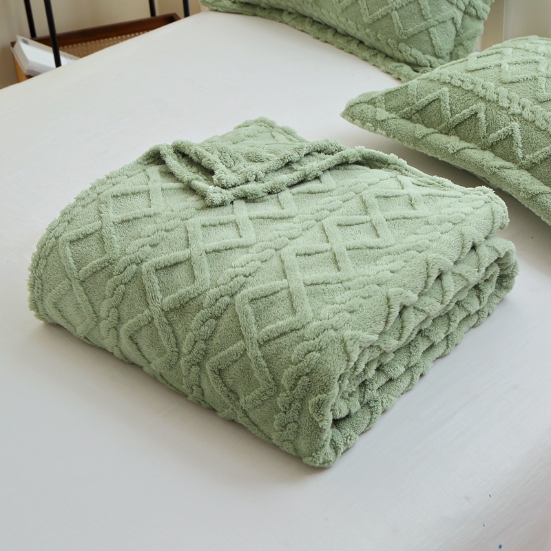Junbao Dyeing and Printing Taffy velvet jacquard fringed blankets are available for wholesale in large quantities for export Item Picture