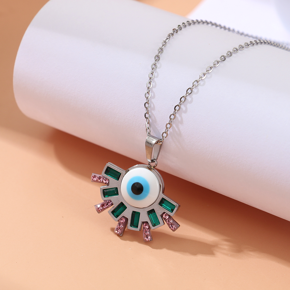 跨境时尚彩色锆石镀金欧美恶魔蓝眼睛钛钢项链