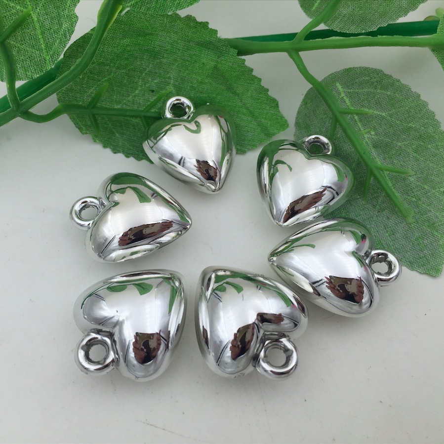 diy plastic material electroplated heart-shaped pendant, single hanging bead, 2.7X2.3cm, festival decoration accessories wholesale detail image 3
