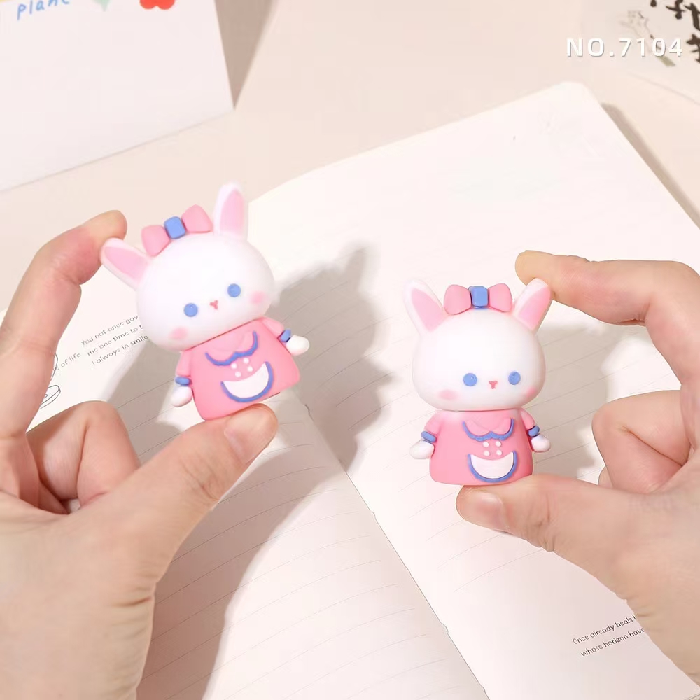 Fandouka Creative Rabbit Pencil Sharpener, office pencil sharpener, cultural and creative student supplies Application Scenario