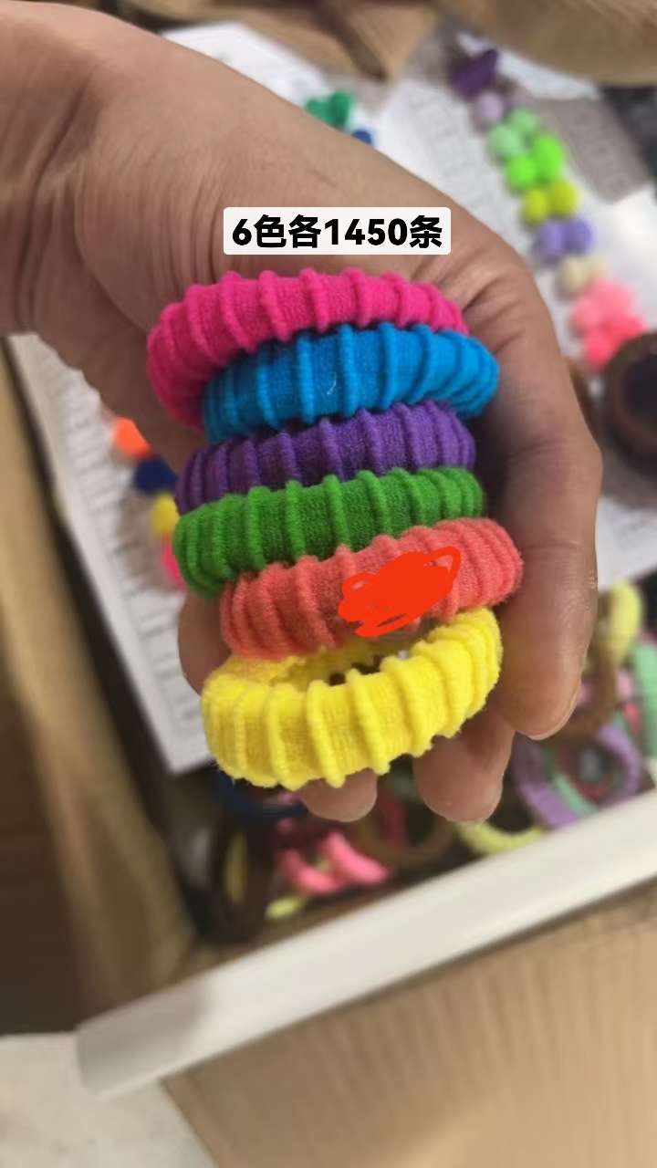Exquisite hair accessories, hair ties, elegant hair accessories, essential hair care tools for ladies, Korean popular basic style, leather bands, hair ties detail image 6