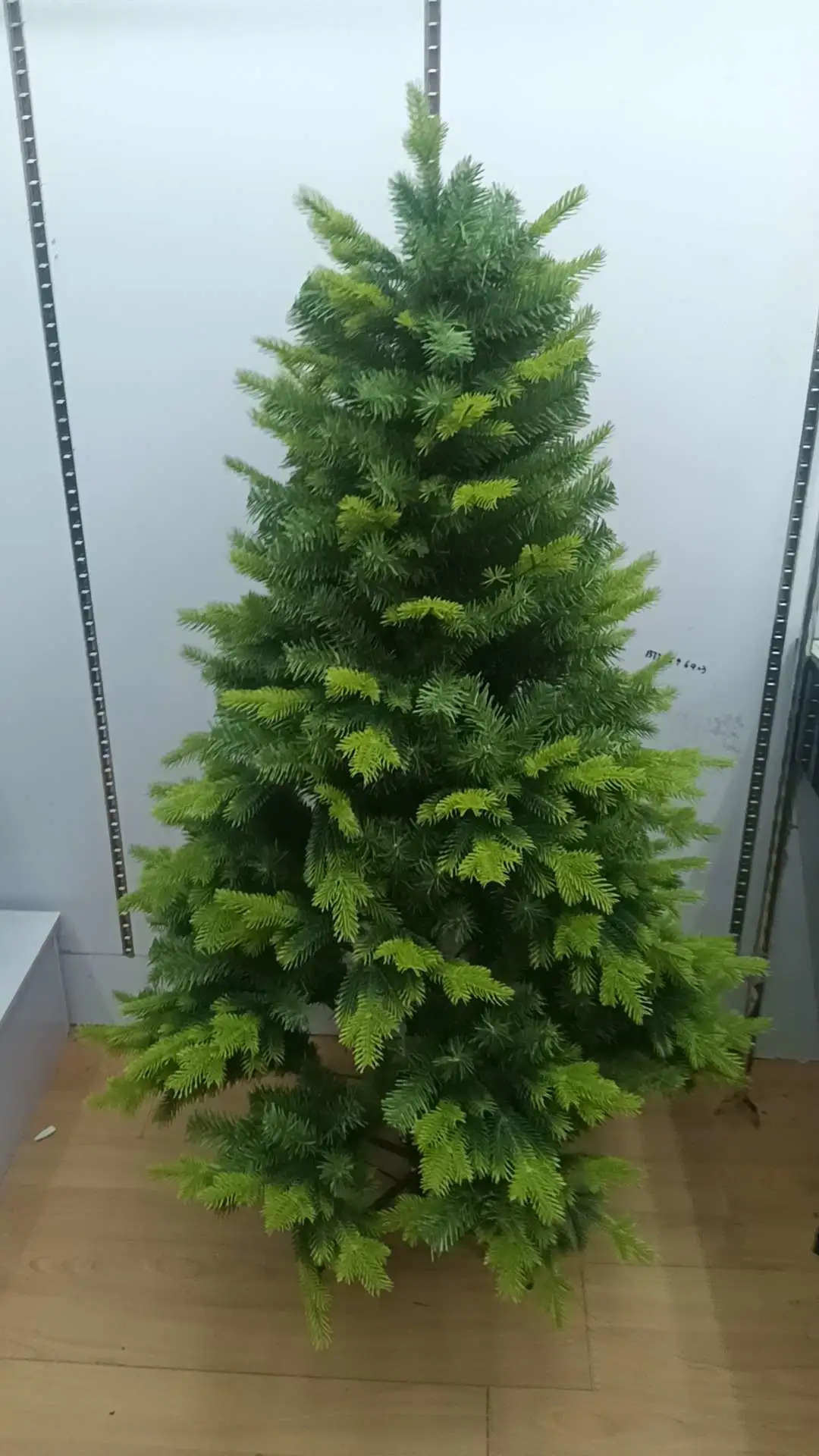 One-stop purchase of office culture Christmas supplies, including Christmas tree hairpins, Christmas decorations, Christmas tree types, optical fibers, shining brightly, creating a joyous Christmas atmosphere, and warmly decorating Christmas trees. Christmas tree types, optical fibers, and Christmas trees detail image 3