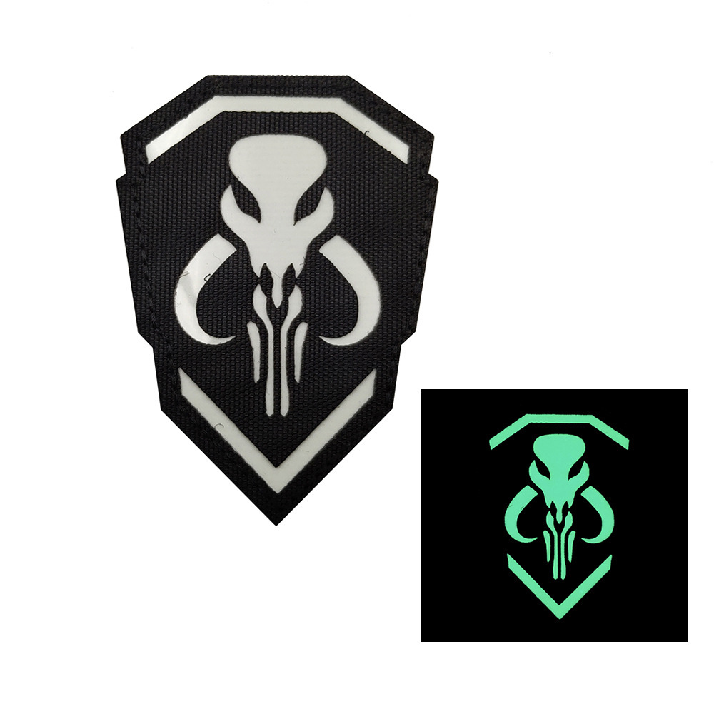 魔术贴星球大战曼达洛赏金猎人士章补丁贴反光贴章臂章IR徽章肩章产品图