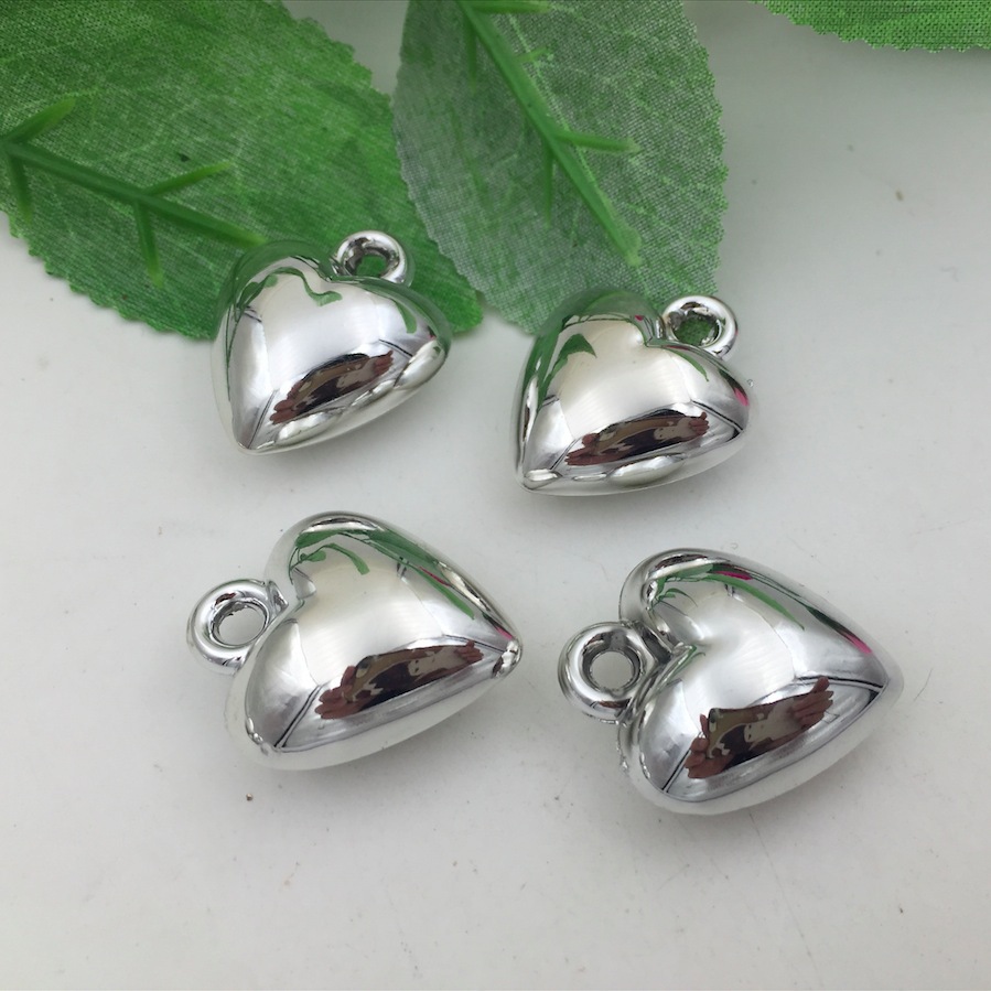 diy plastic material electroplated heart-shaped pendant, single hanging bead, 2.7X2.3cm, festival decoration accessories wholesale detail image 2