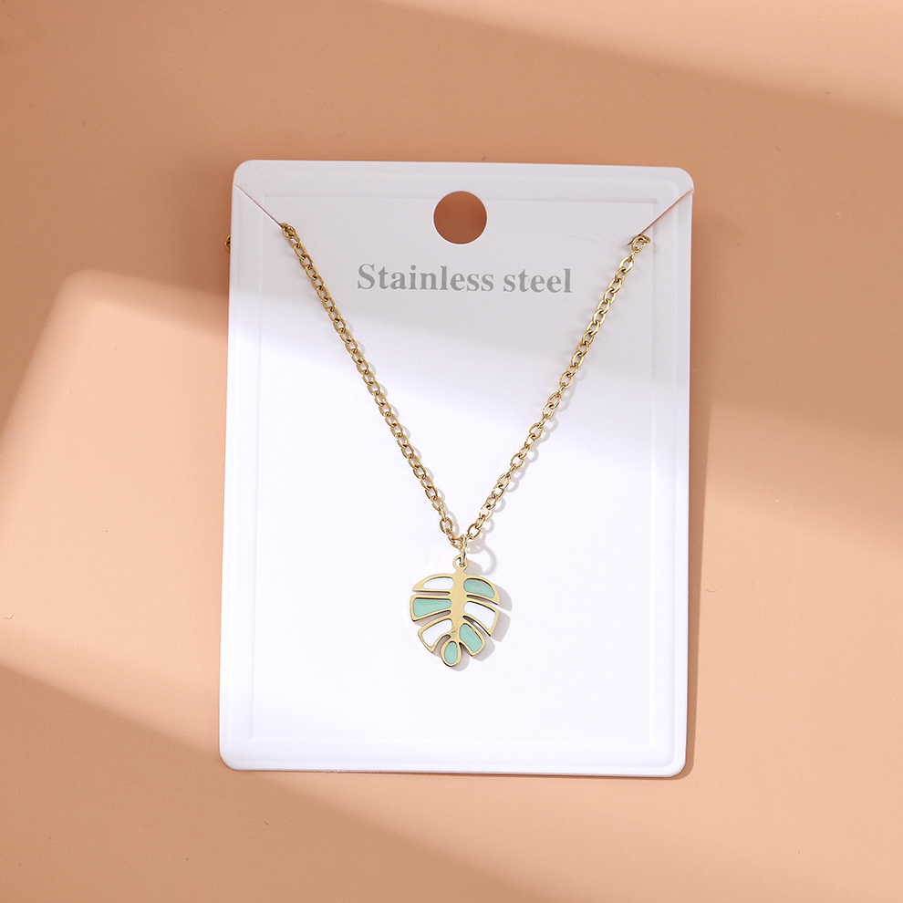 项链/珍珠项链/中东合金吊坠/珍珠/项链女拼接气质白底实物图