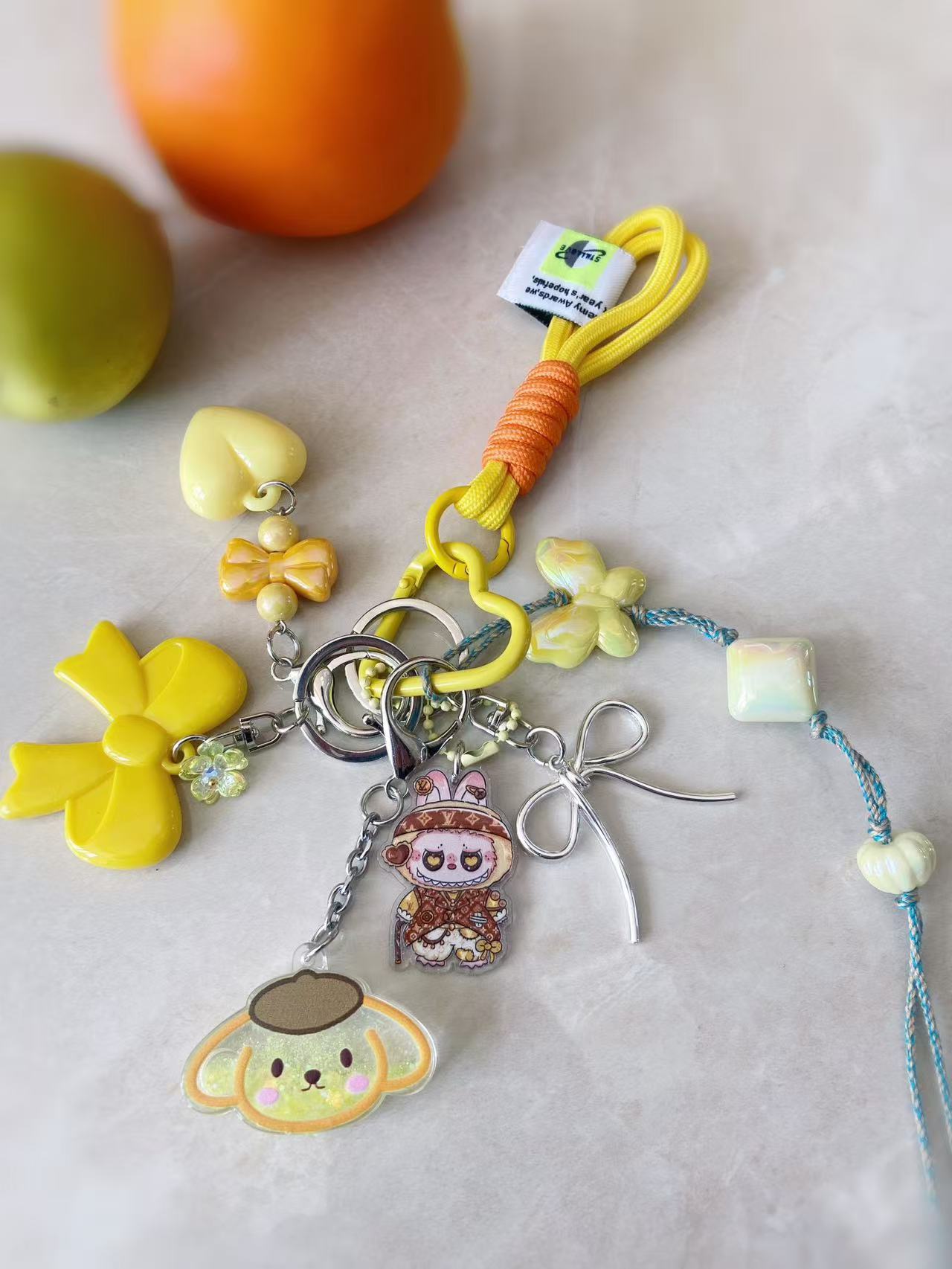 主题亚克力钥匙扣流沙瓶设计 工艺品礼品钥匙配饰 入油摆件 独特创意礼品钥匙扣图