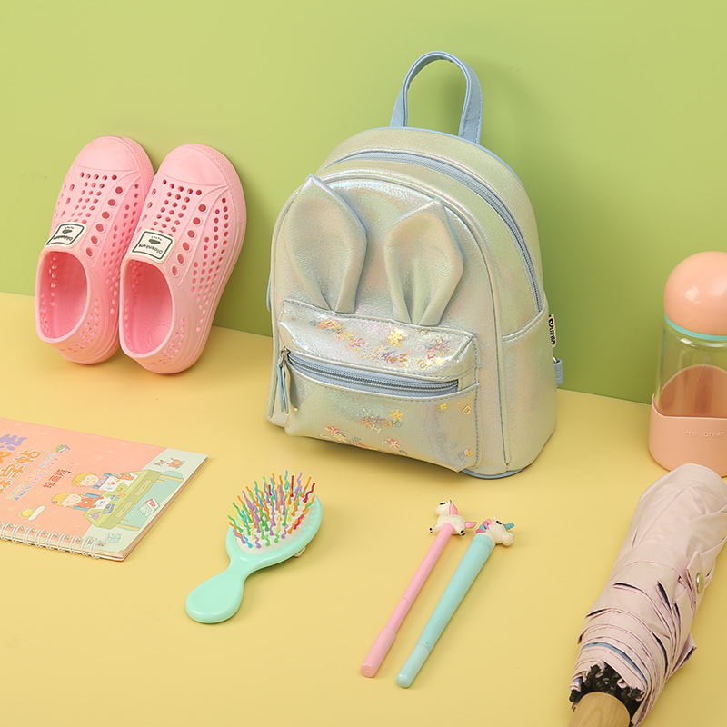 兒童休閑雙肩包實物圖