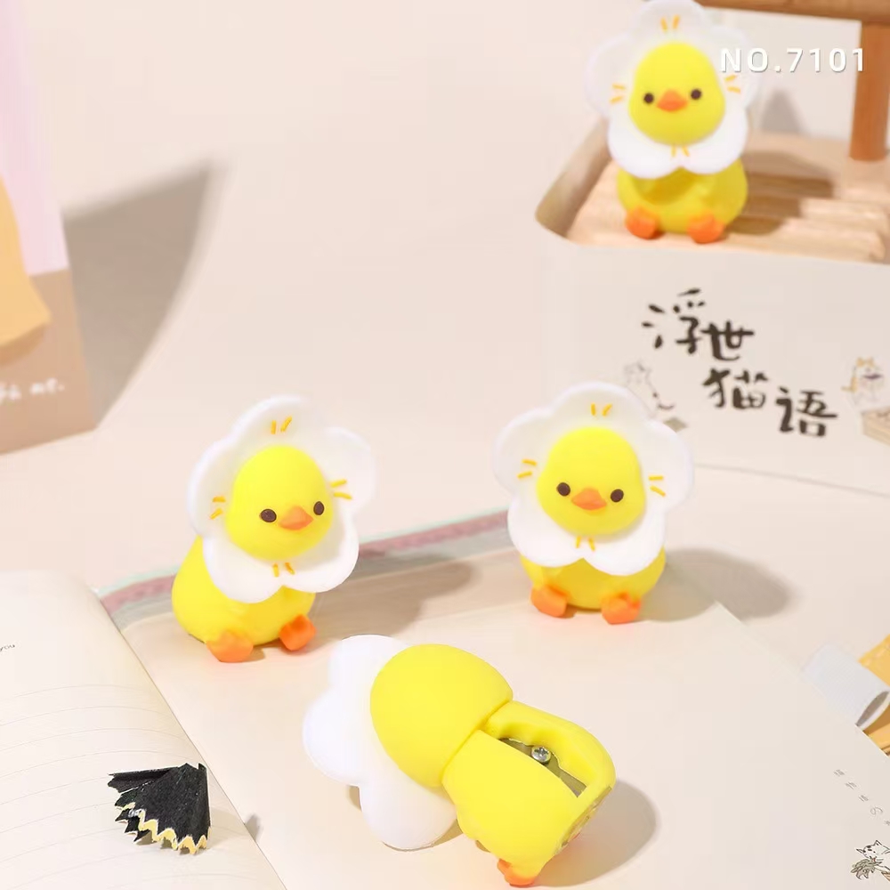 Fandouka Creative Spinning Duck Pencil Sharpener Office Pencil sharpener Cultural and Creative Student Supplies Item Picture