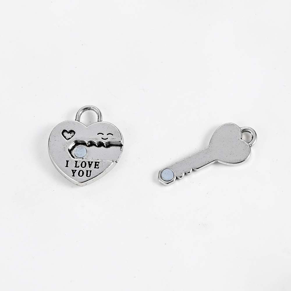 Magnetic clasp, jewelry clasp, link clasp, necklace clasp, jewelry accessories Application Scenario