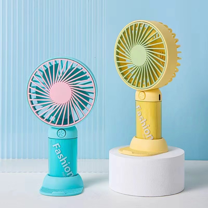 2025年运动炫酷风手持充电风扇   玩具手持迷你小风扇  充电小风扇  地摊迷你手持小风扇 六一儿童节礼物 迷你小风扇详情6