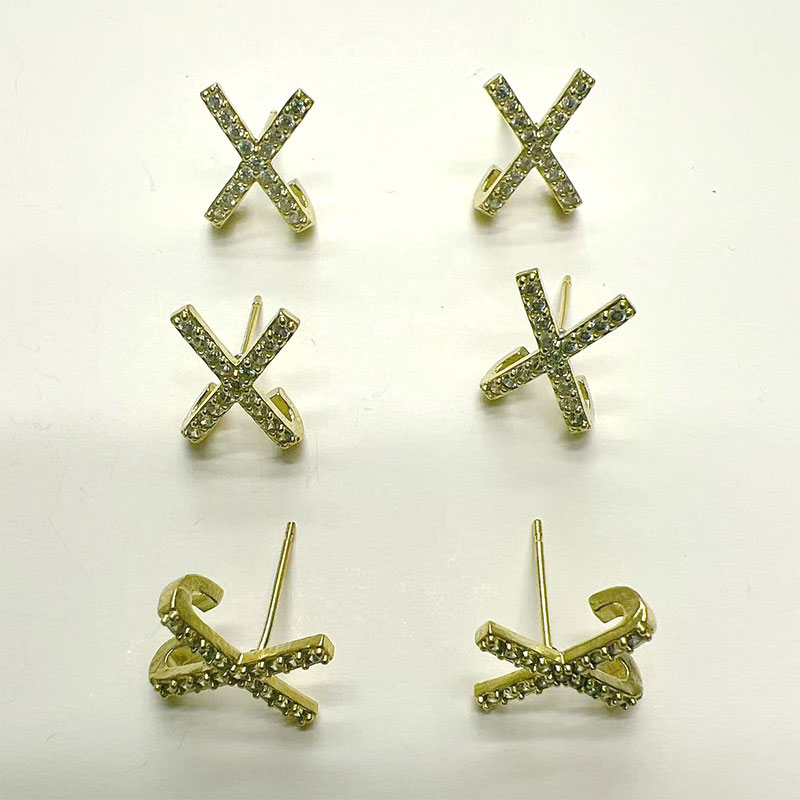 New high-end, simple and exquisite, small micro-inlaid cross-stud earrings for women, summer zircon with a cold and elegant style Application Scenario