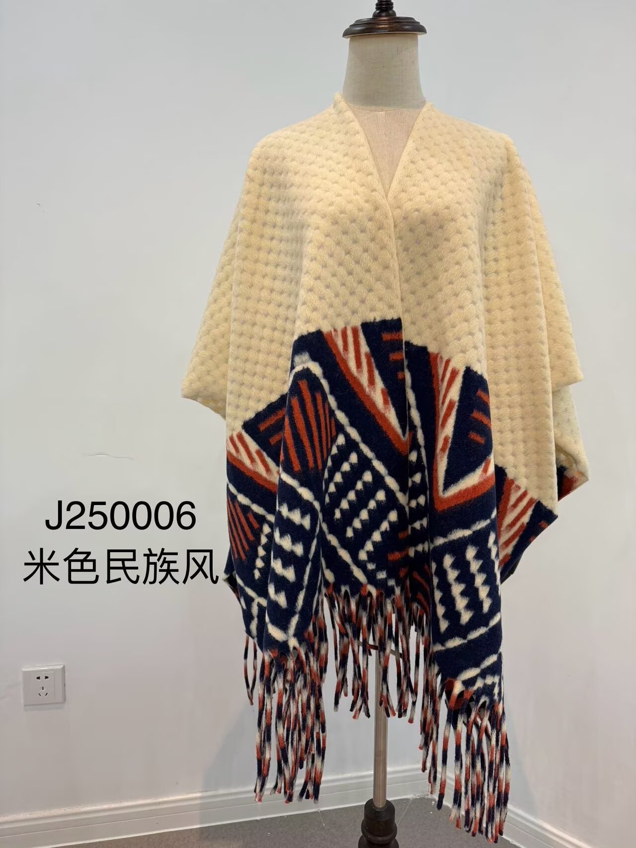 特惠 高档披肩 时尚服装配饰 女士围巾Hijab 多功能披肩
详情图7