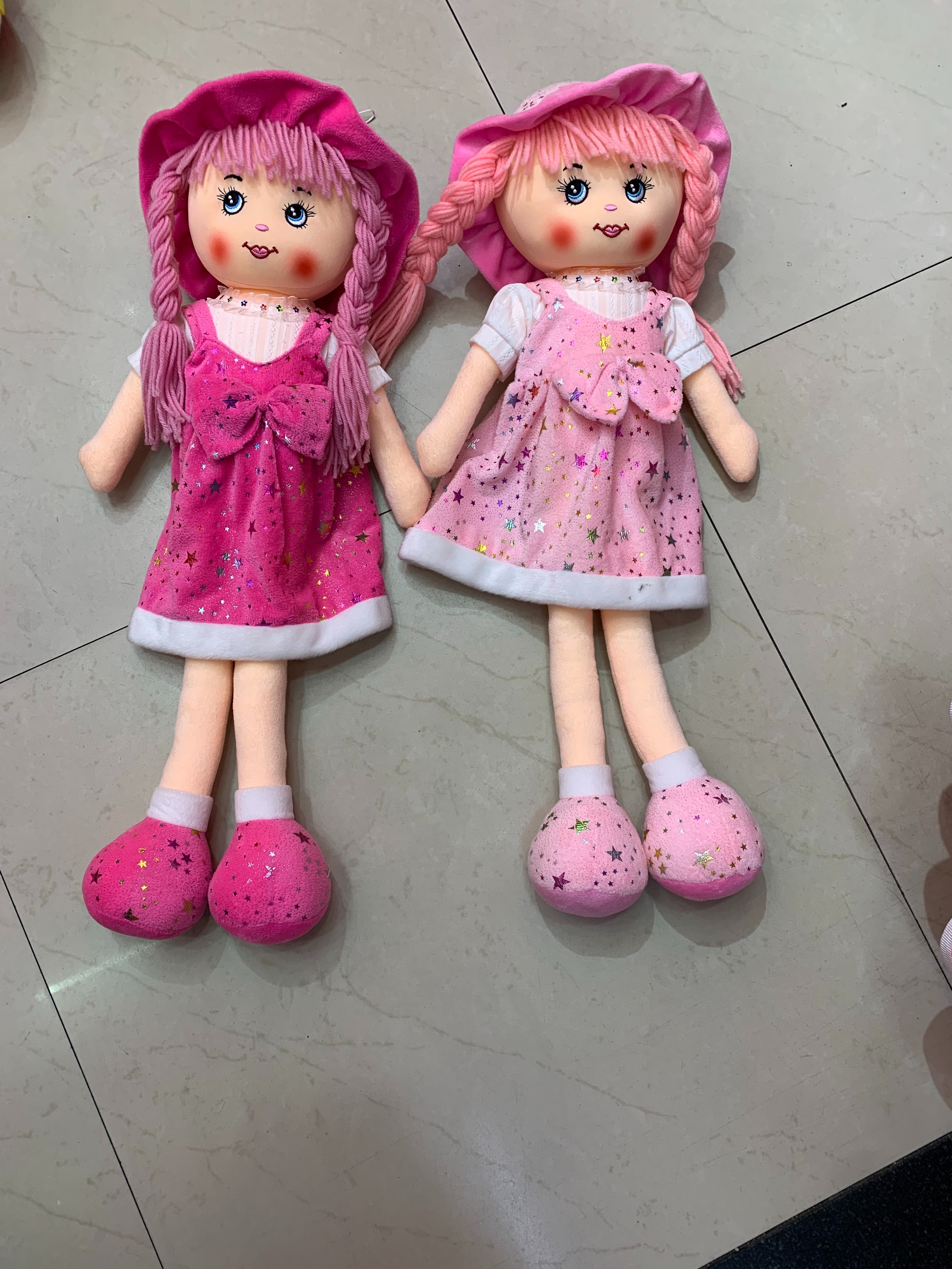 Wholesale of new stuffed dolls, plush toys, figurines, cute dolls, simulated music dolls, and role-playing toys details Picture