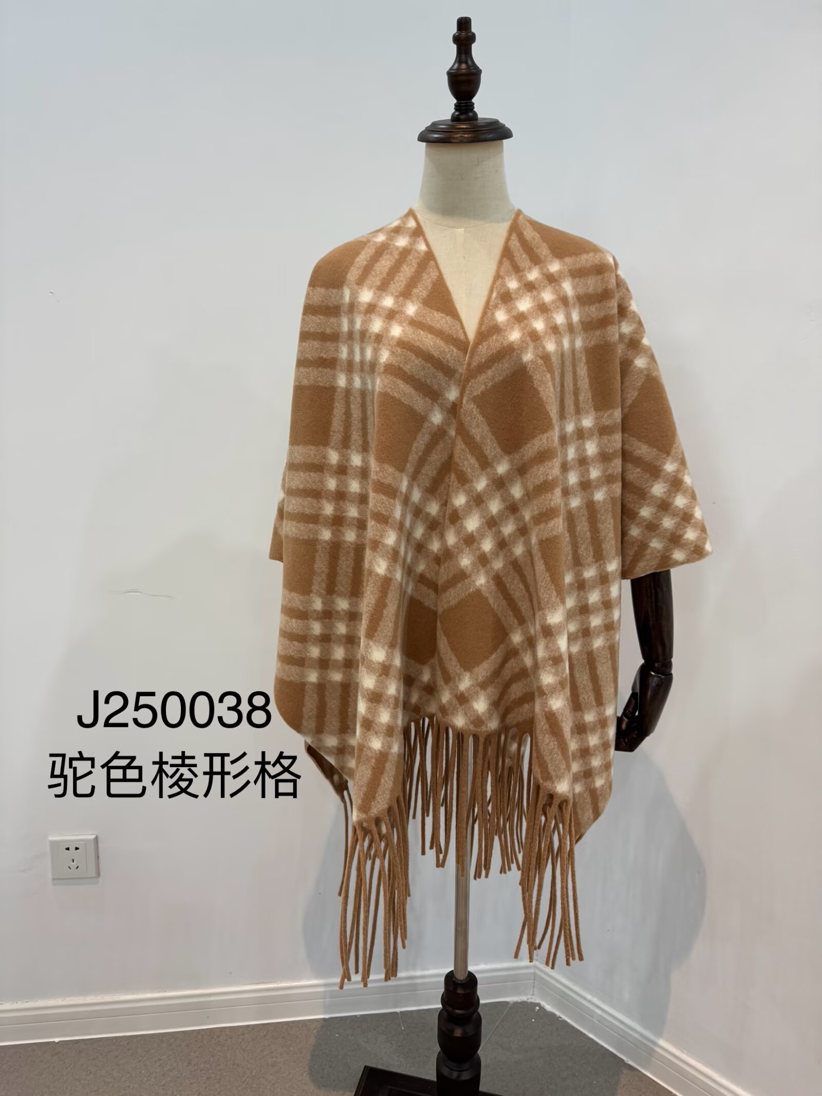 特惠 高档披肩 时尚服装配饰 女士围巾Hijab 多功能披肩
详情图9
