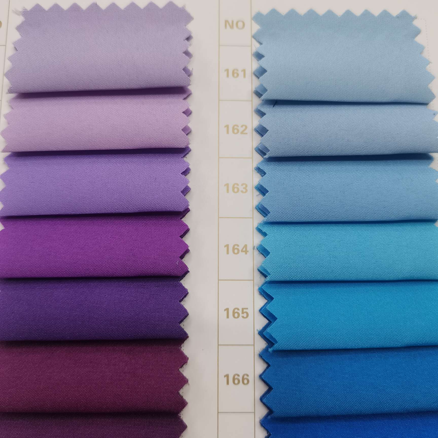 240 Spring Ya Textile's high-quality clothing materials, including cotton jackets, down jackets, casual wear, outdoor wear, etc., are made of polyester fabric detail image 2