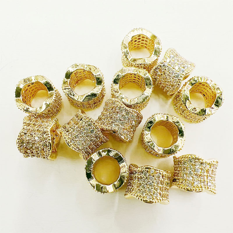 The manufacturer wholesals popular diy semi-finished jewelry materials, including large-hole loose beads, Buddhist prayer beads, spacer beads, bracelets and beads Item Picture