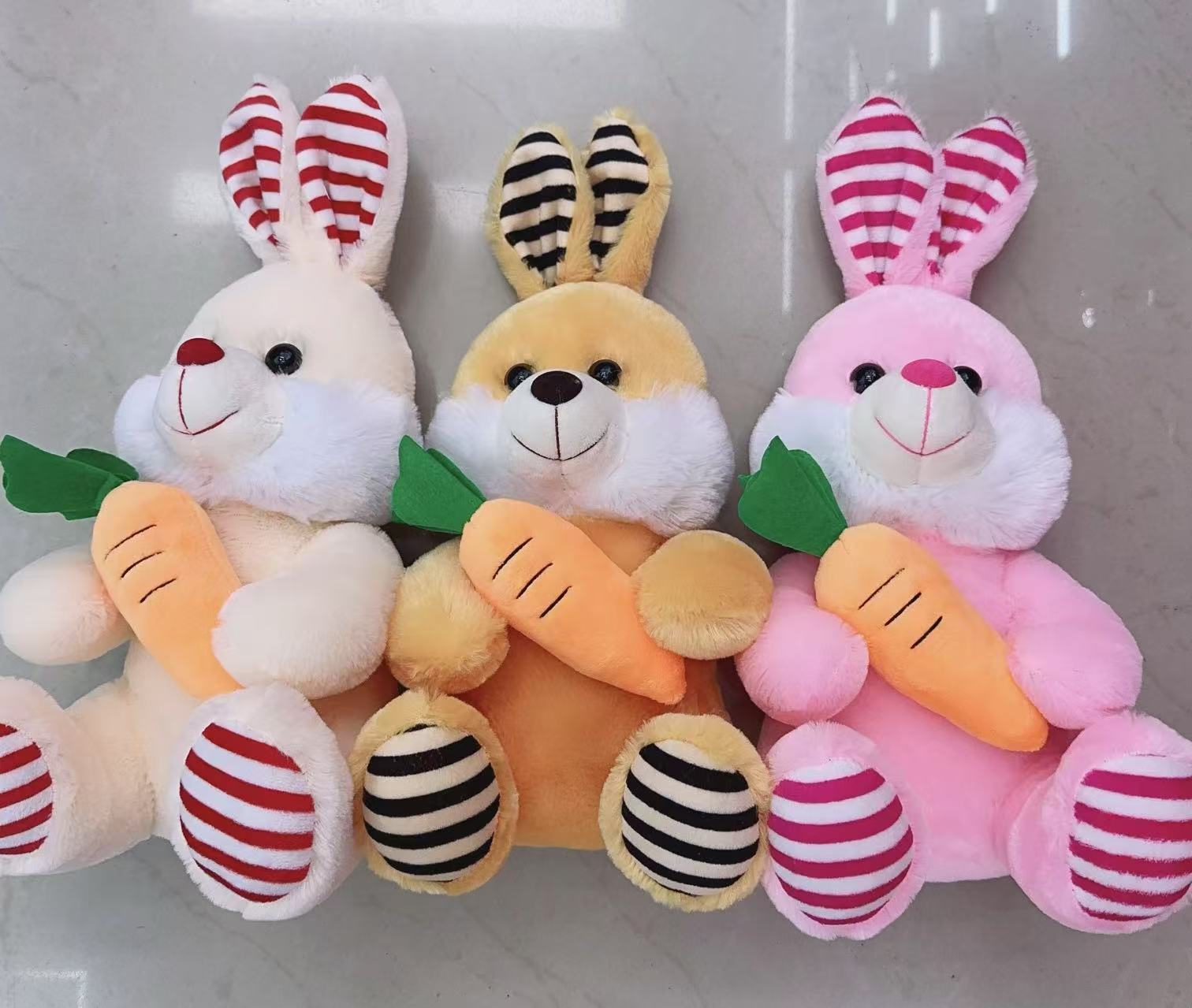 毛绒玩具实物图