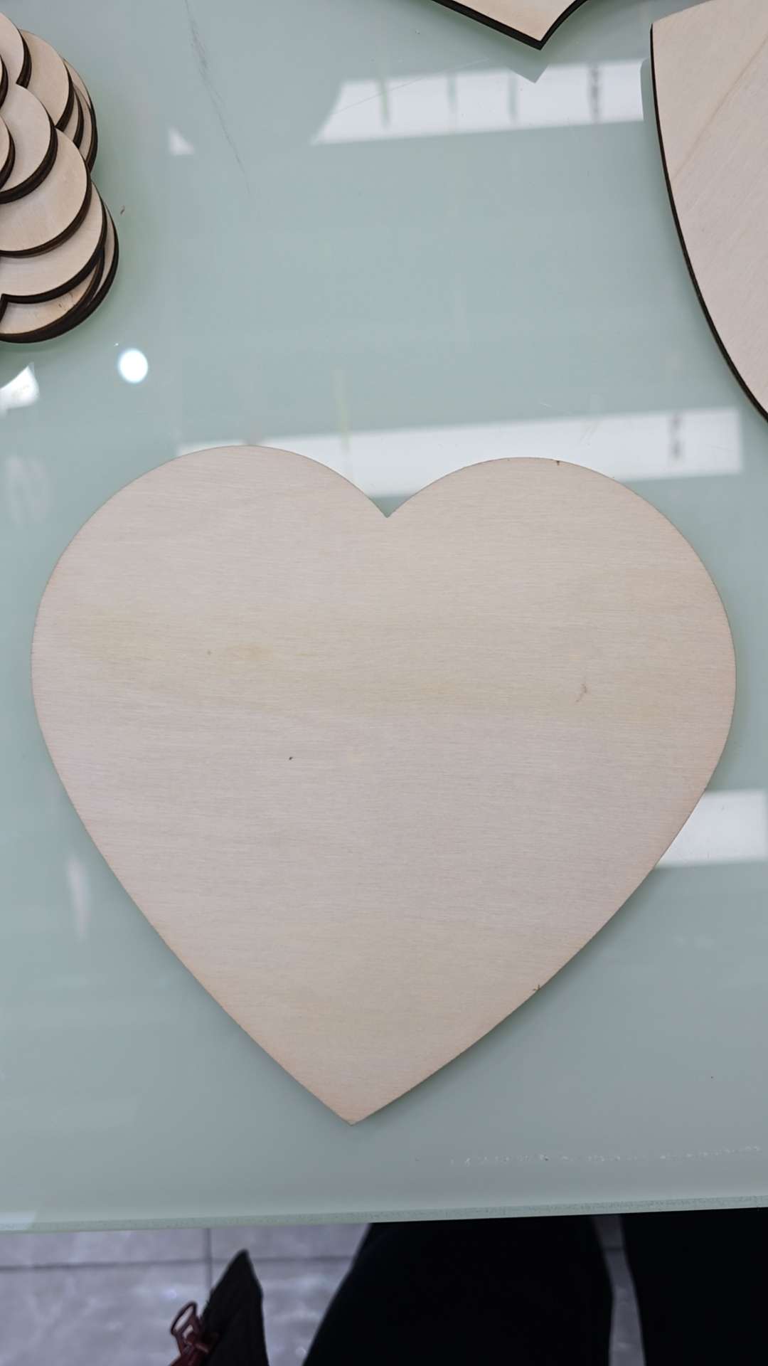 木质工艺品实物图