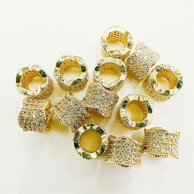 The manufacturer wholesals popular diy semi-finished jewelry materials, including large-hole loose beads, Buddhist prayer beads, spacer beads, bracelets and beads Application Scenario