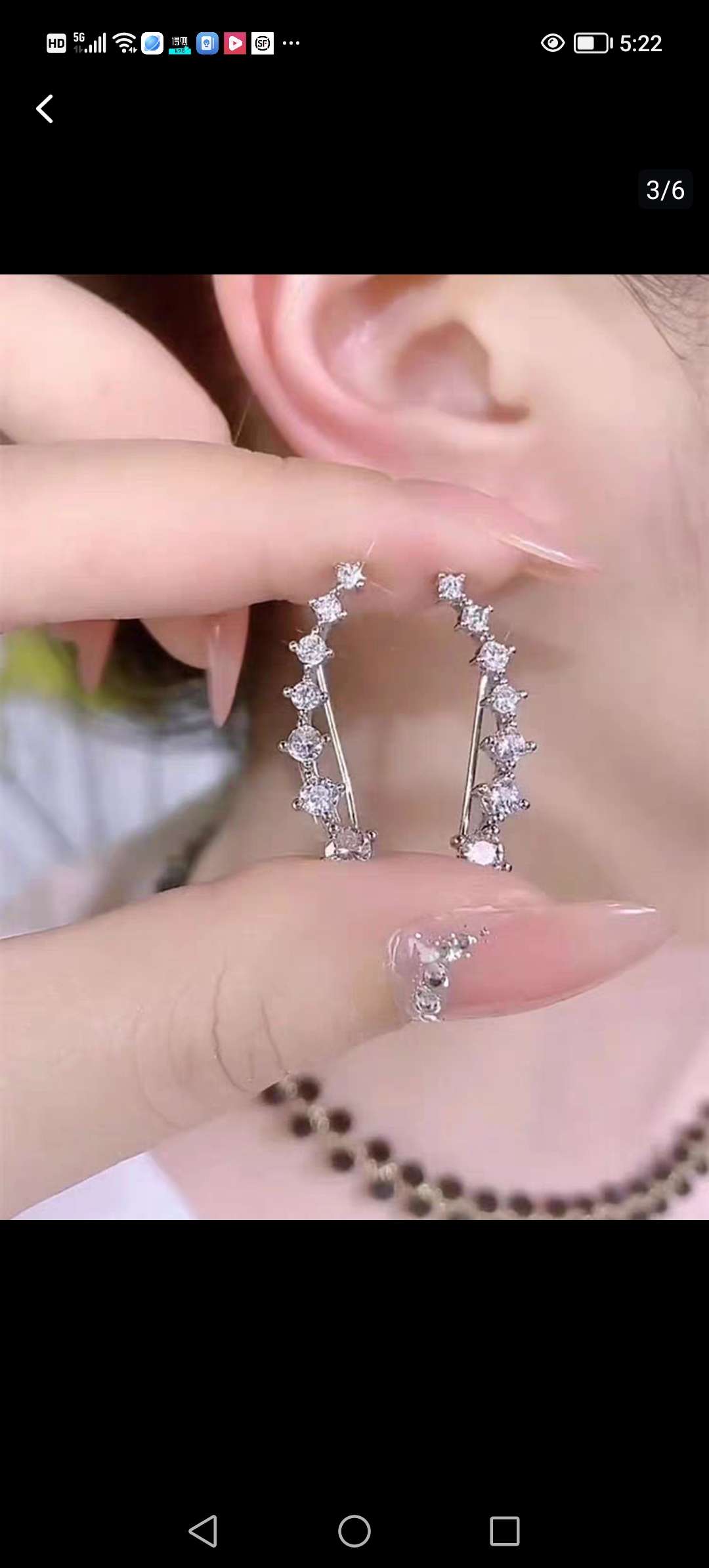 一排式锆石耳环女轻奢小众设计感高级耳钉银针防过敏时尚百搭耳饰