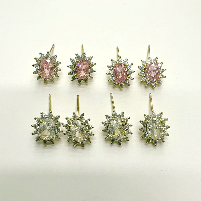 Pigeon egg Super flash Zircon stud earrings, niche design sense, large zircon stud earrings, women's silver needle, trendy and high-end earrings details Picture