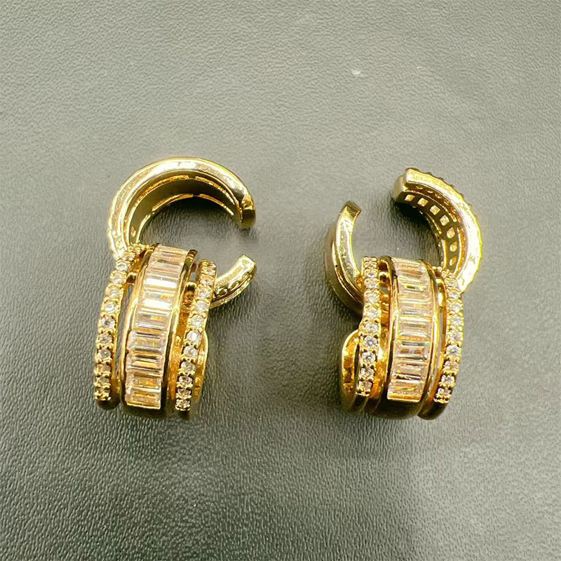 Hot-selling cross-border brass real gold zircon elegant ear bone clips, ins unique, fashionable and retro design earrings for women