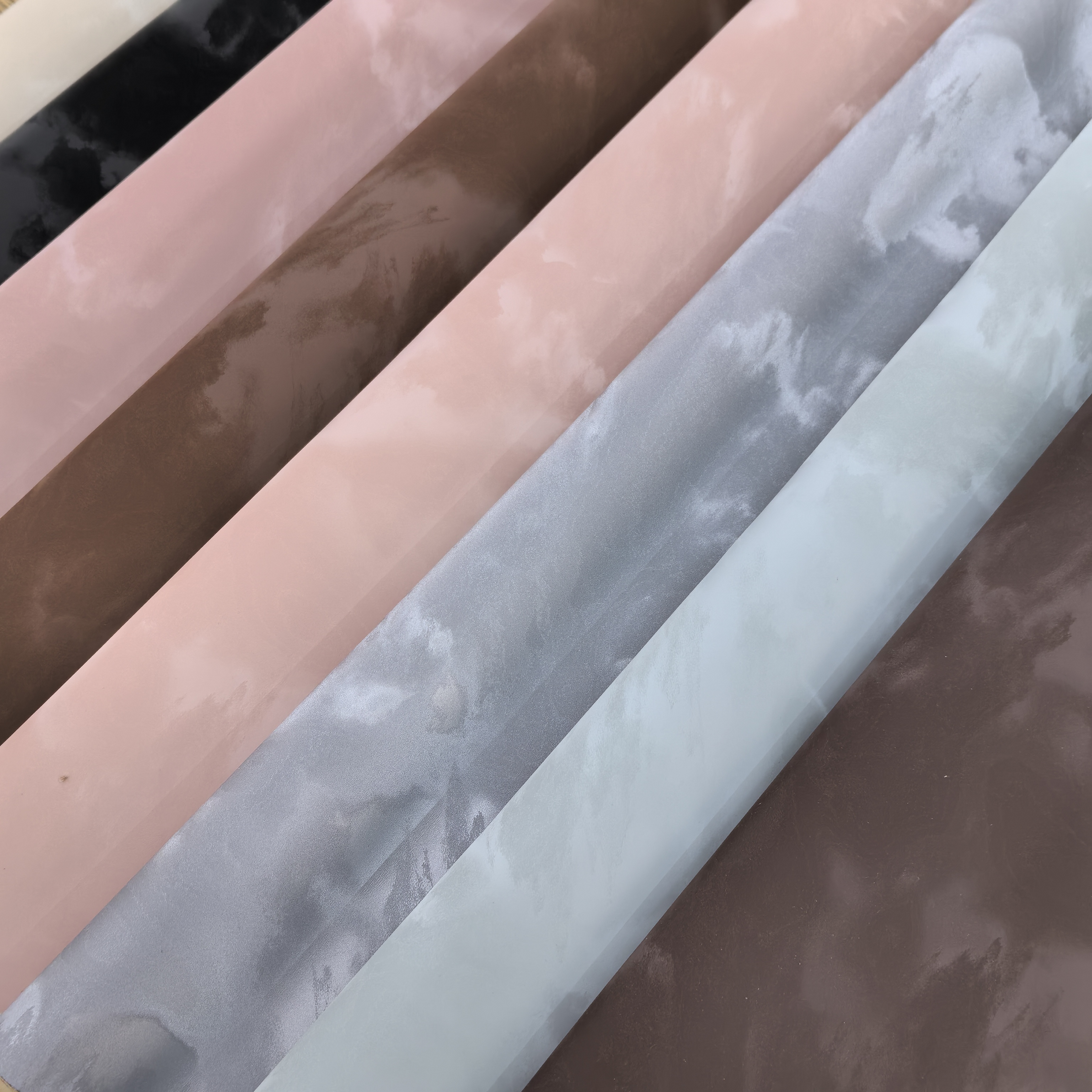 Pu Environmental Protection Artificial Leather Velvet Landscape Painting Design Luggage Leather Goods Shoes Sofa Household Goods Clothing Sports Equipment High Quality Materials