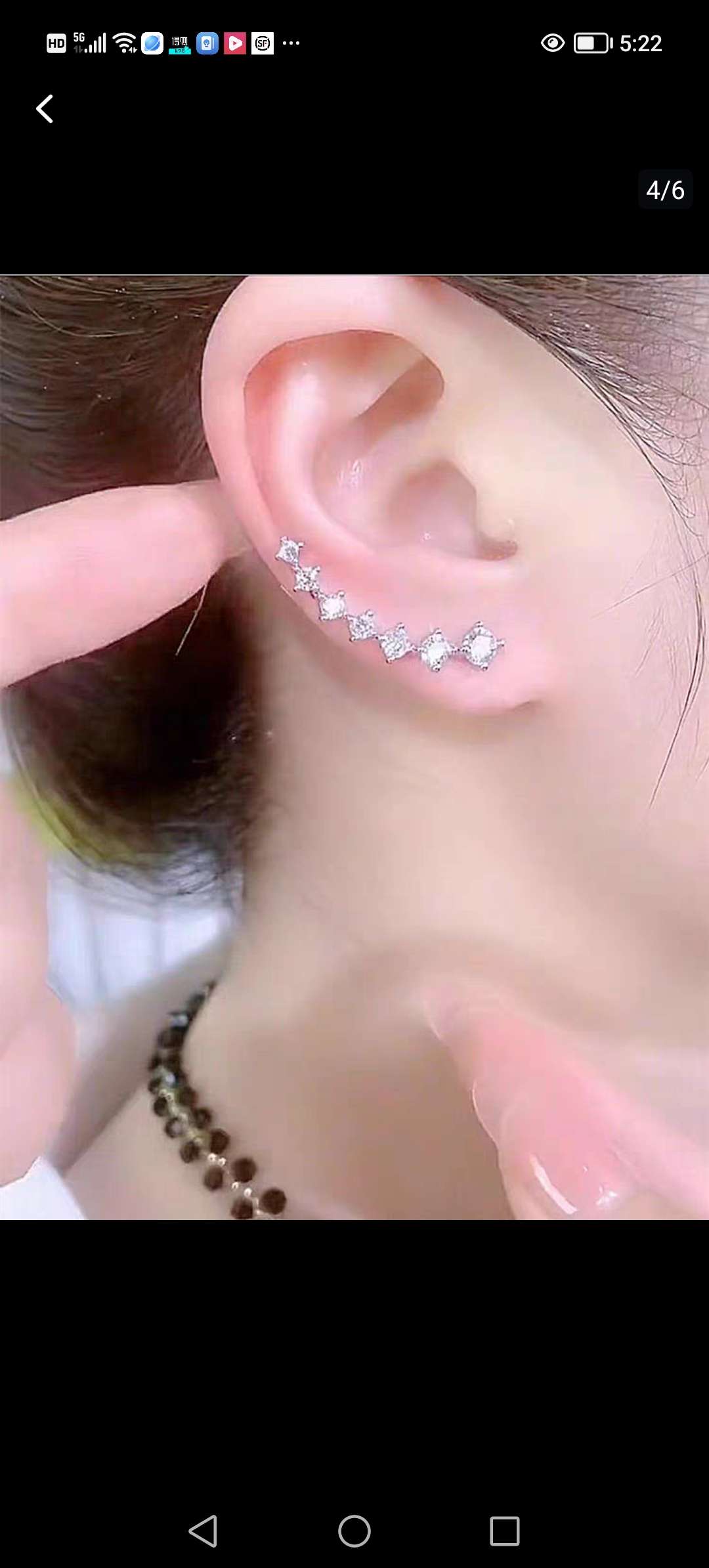 一排式锆石耳环女轻奢小众设计感高级耳钉银针防过敏时尚百搭耳饰白底实物图