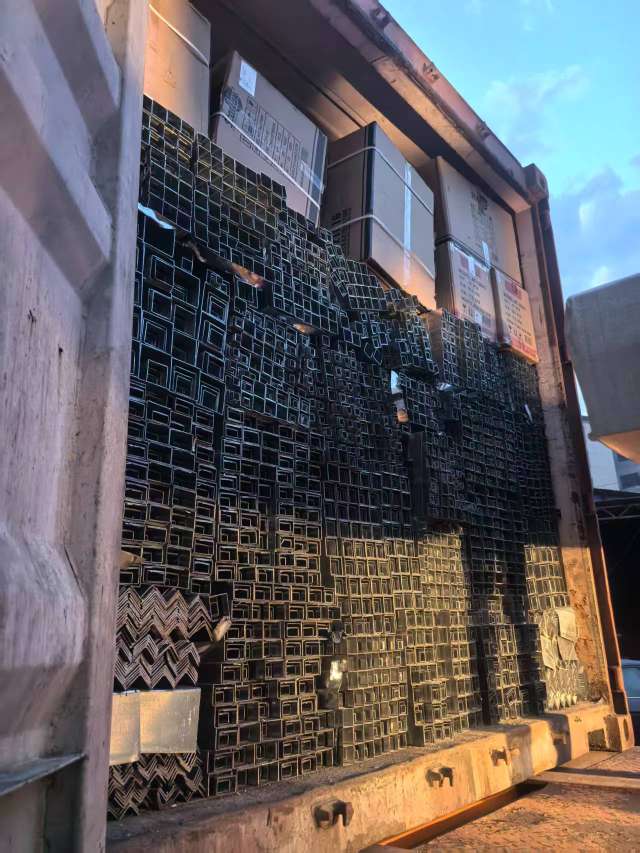 建材/管道补漏胶泥/围栏护栏/绿皮网/镀锌丝细节图