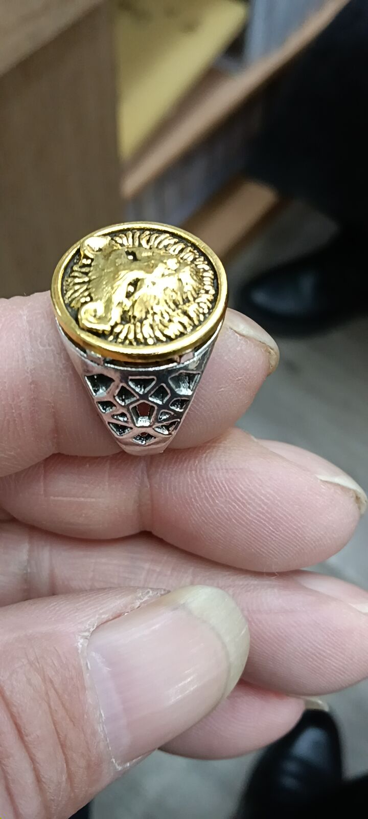 戒指实物图
