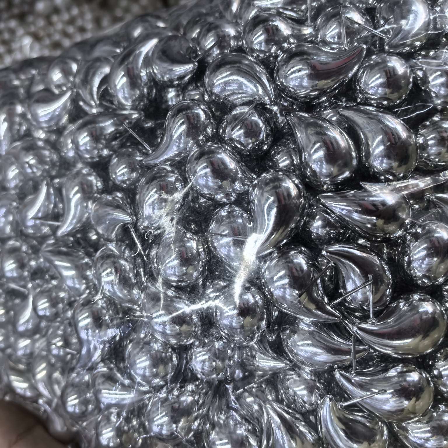 Titanium steel ear studs and earrings, exquisite ear studs and ear needles, high-quality titanium steel hybrid style light luxury earrings, fashionable and trendy new products detail image 3