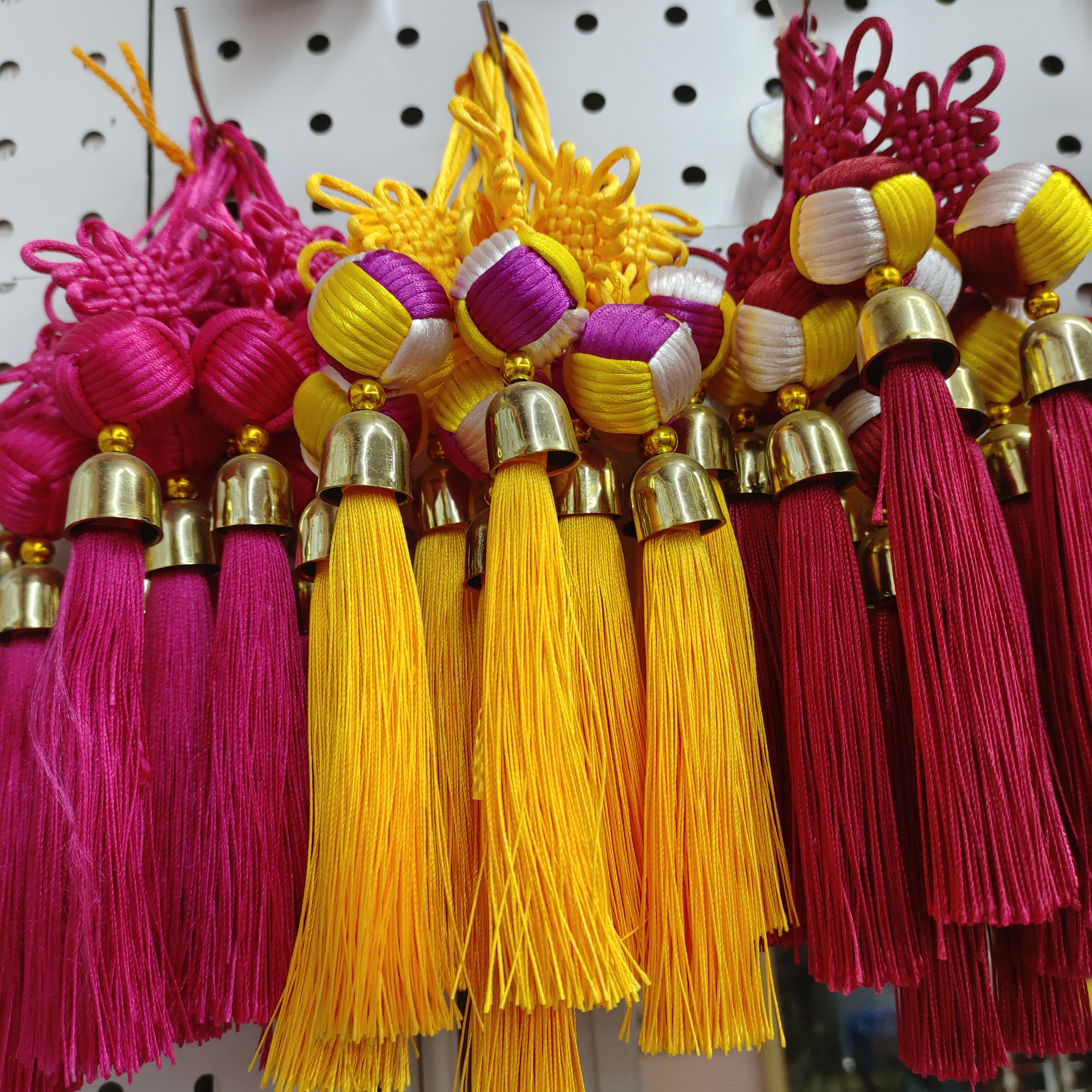 Dopamine colorful hydrangea, fortune ball, wedding, foreign trade, rainbow Chinese knot decoration, fortune ball, colorful ball, bell, festival decoration, ancient-style hanging ornaments, golden thread emerging, colorful tassels, factory direct sales pic 5