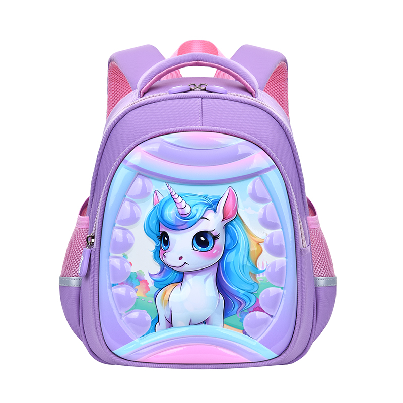 The Big-tailed cat colorful unicorn space astronaut series is a fashionable, trendy, cute and adorable schoolbag for boys and girls in kindergartens. It has a large capacity, multiple layers, is lightweight, waterproof, tear-resistant and wear-resistant. It is a perfect choice for outdoor travel and going out details Picture