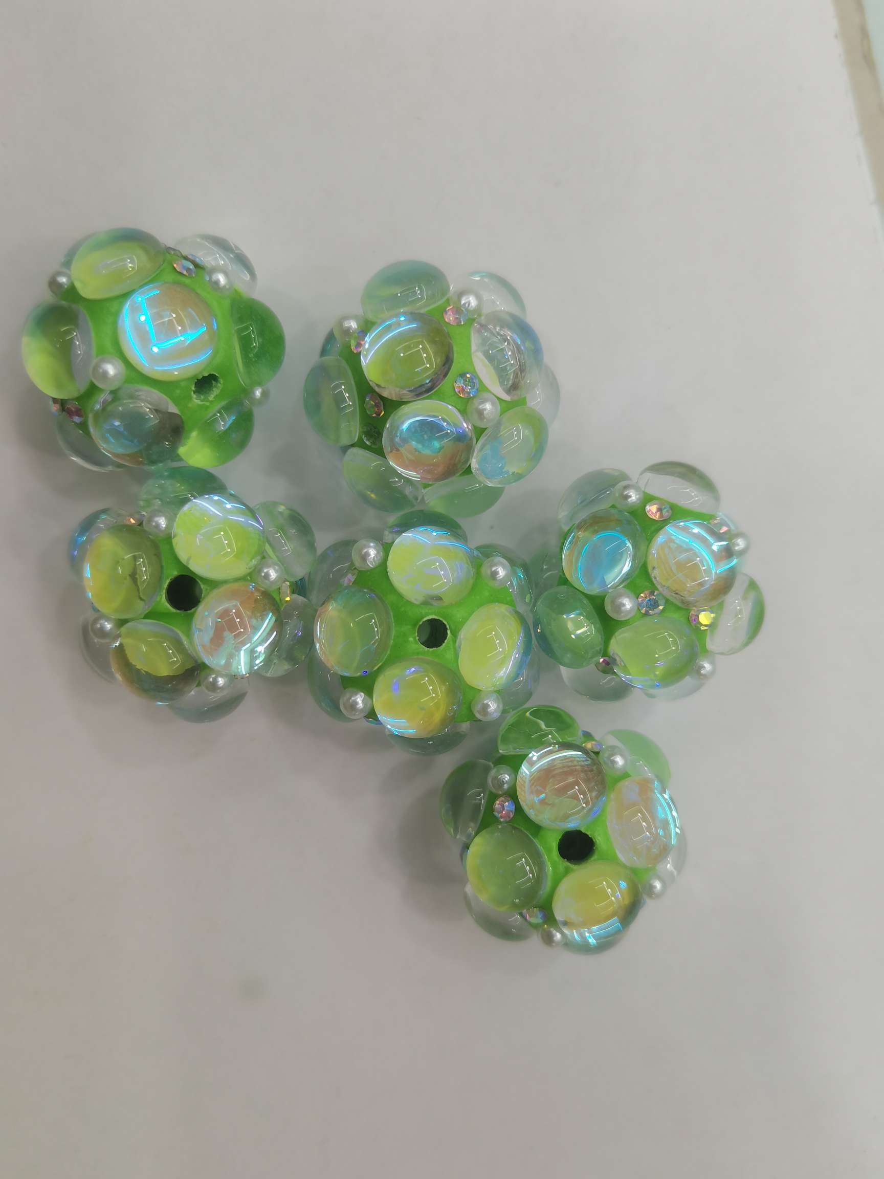 22 large light green soft clay bubble balls Specification image