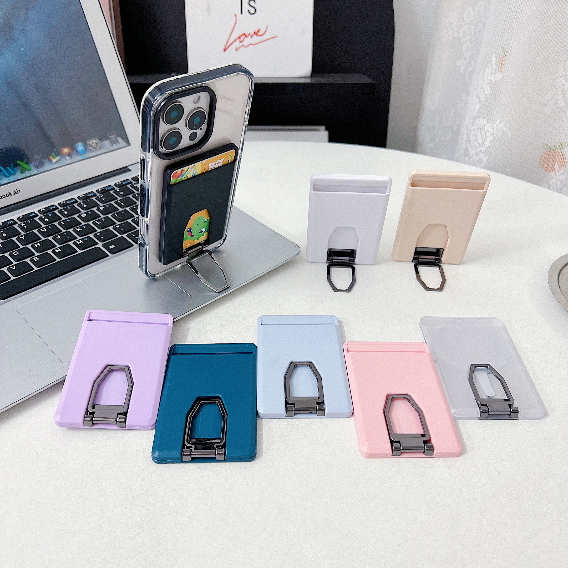 Frosted magnetic card holder details Picture