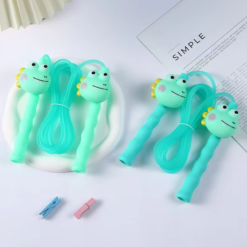 Fandouka stationery, creative and cute cartoon head little dinosaur Brian, children's skipping rope, sports and fitness products, skipping rope, children's outdoor Application Scenario