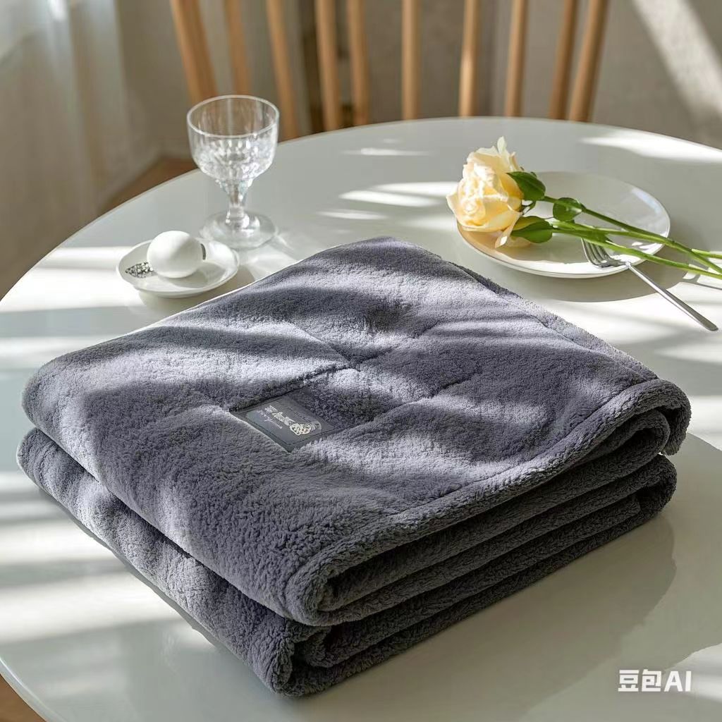 各色毛毯法兰绒毯子加厚瑜伽盖毯礼品毛毯 外贸批发 联系选购  