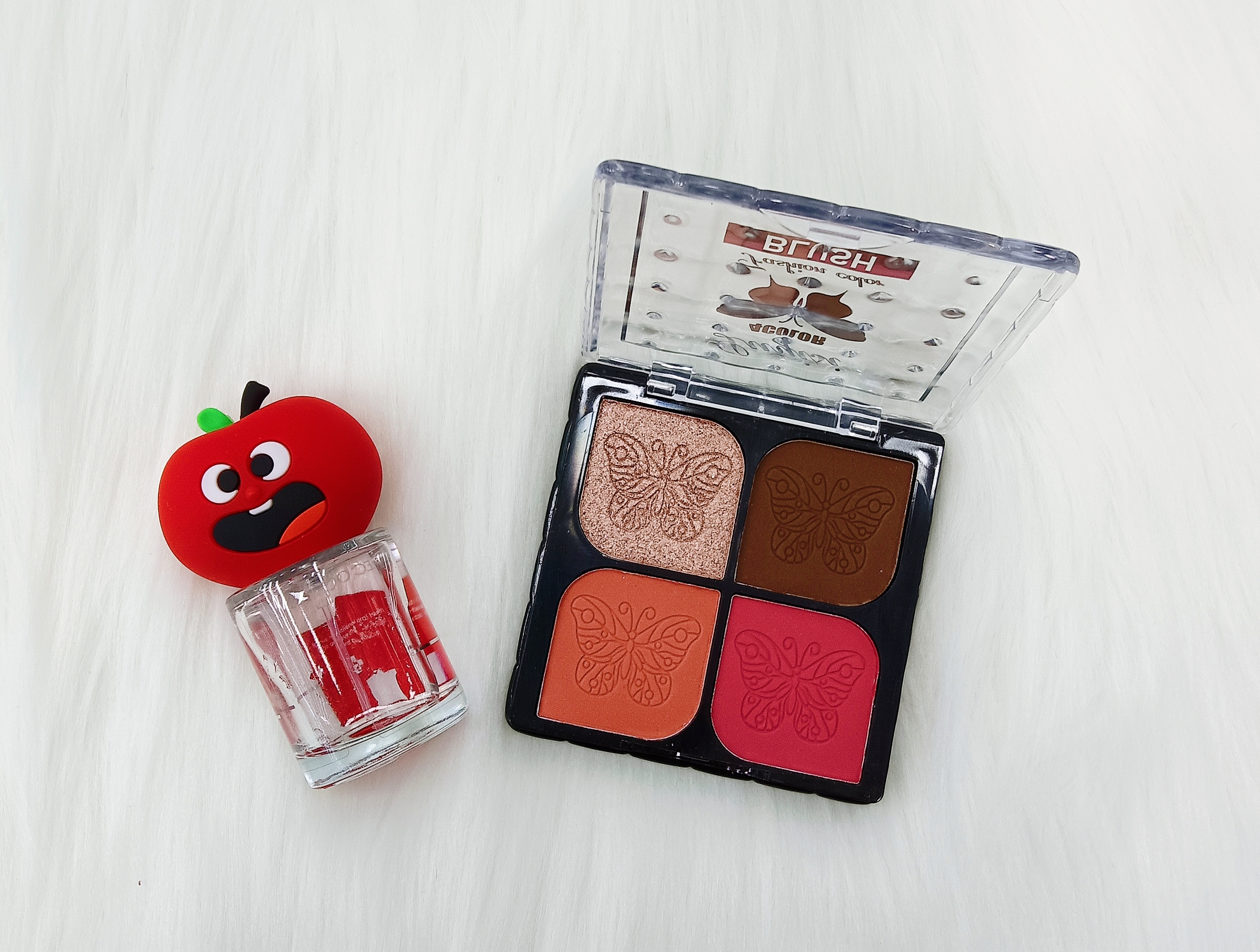 New 4 color eyeshadow tray eyeshadow blush 2 in 1 three groups of color natural fashion easy color for export Specification drawing