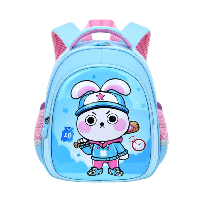 Big-tailed cat cartoon cute and fashionable backpacks, large-capacity fashionable backpacks, lightweight waterproof, tear-resistant, snag-resistant and wear-resistant schoolbags, trendy boys' and girls' casual backpacks for kindergartens Application Scenario