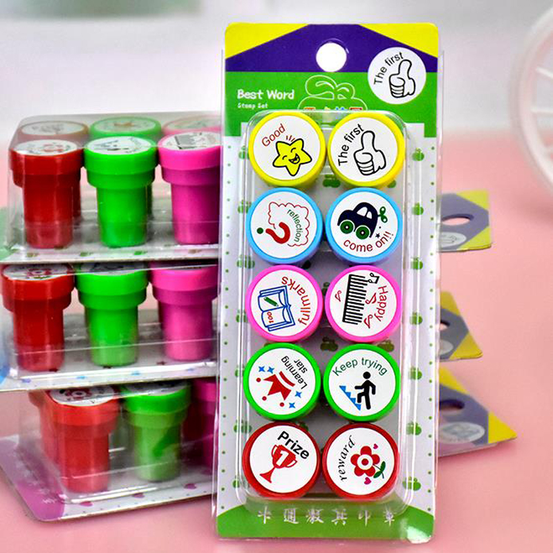 圆形塑料卡通玩具印章 自来水教具印章10枚  英文鼓励语印章