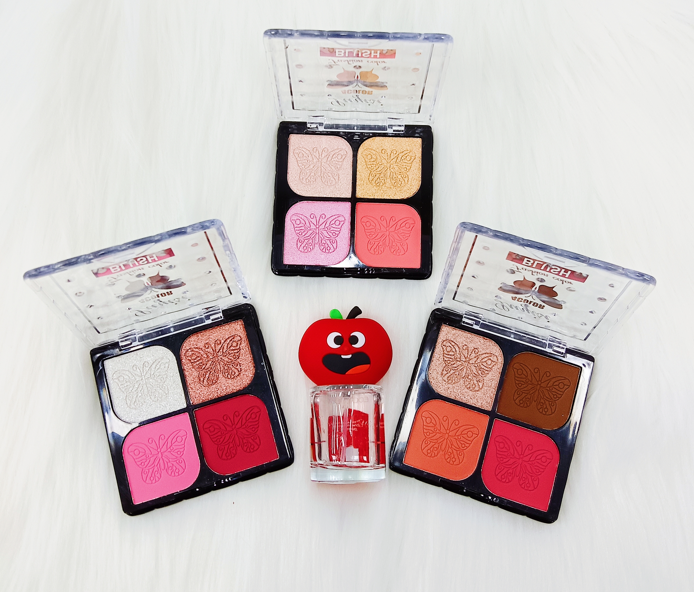 New 4 color eyeshadow tray eyeshadow blush 2 in 1 three groups of color natural fashion easy color for export Item Picture