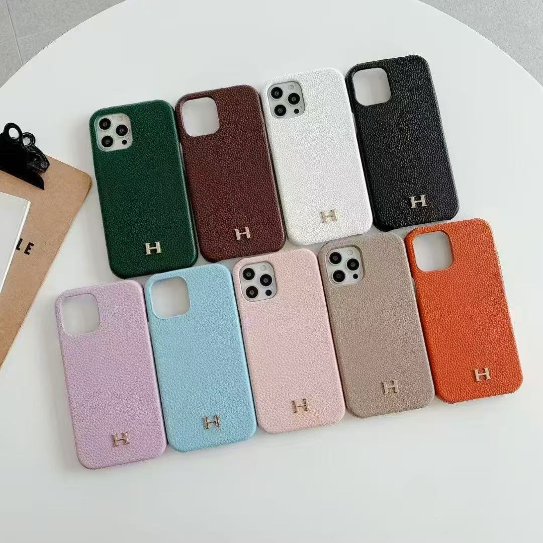 A solid color leather case with a lychee pattern from a European and American streetwear brand, suitable for cross-border use on 1iPhone A solid color leather case with a lychee pattern from a European and American streetwear brand, suitable for cross-border use on 1iPhone