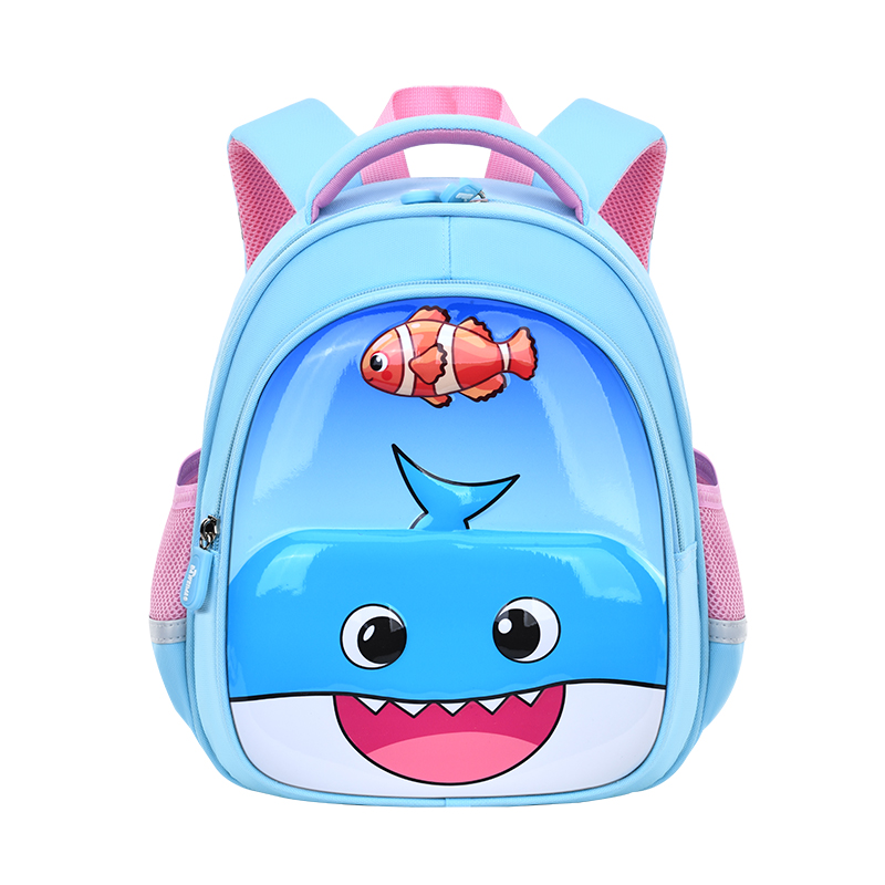 Big Tail Cat Shark Rabbit Carrot Series Boys' and Girls' backpacks, large-capacity waterproof and anti-snail-thread lightweight and wear-resistant schoolbags, cute and fun backpacks for kindergartens Application Scenario