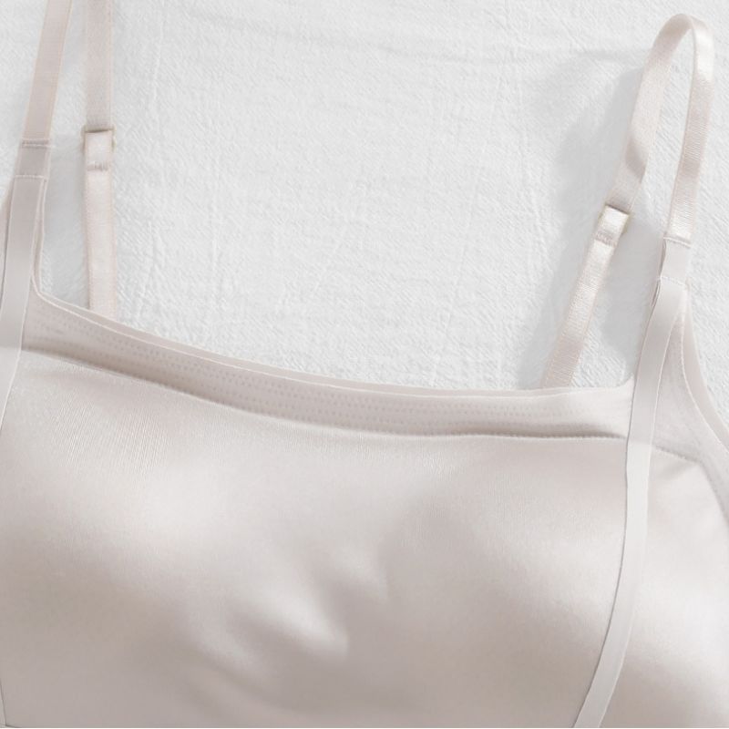 New satin Ice silk back bra women's bra small breast not empty cup non-slip with a base without trace strap Item Picture