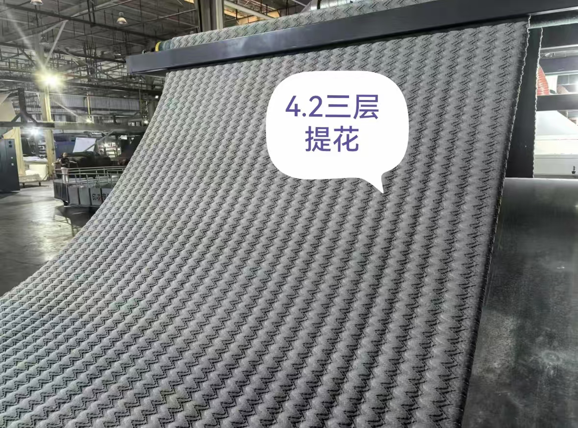 Junbao Printing and Dyeing's weft knitted three-layer jacquard rabbit fleece fabric is available in large quantities for export wholesale Specification image