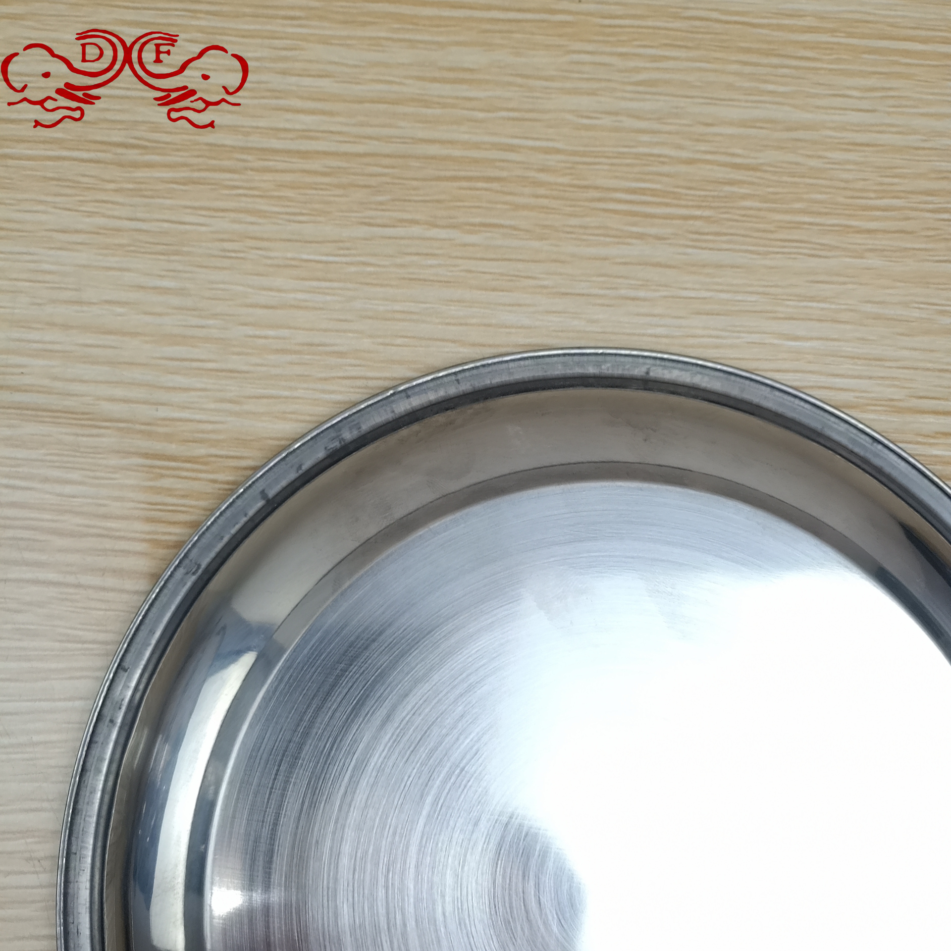 DF99193 stainless steel Thai-style inch plate, grape plate, flower-picking round fruit tray, hot pot and barbecue DF TRADINGHOUSE Application Scenario