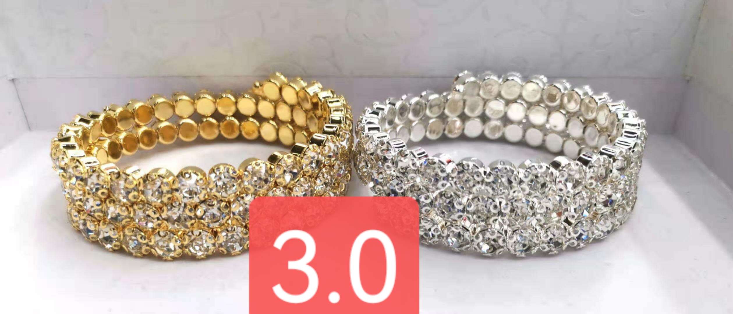 Large diamond bracelet with multiple circles of flower claws, white diamond dazzling jewelry bracelet detail image 8