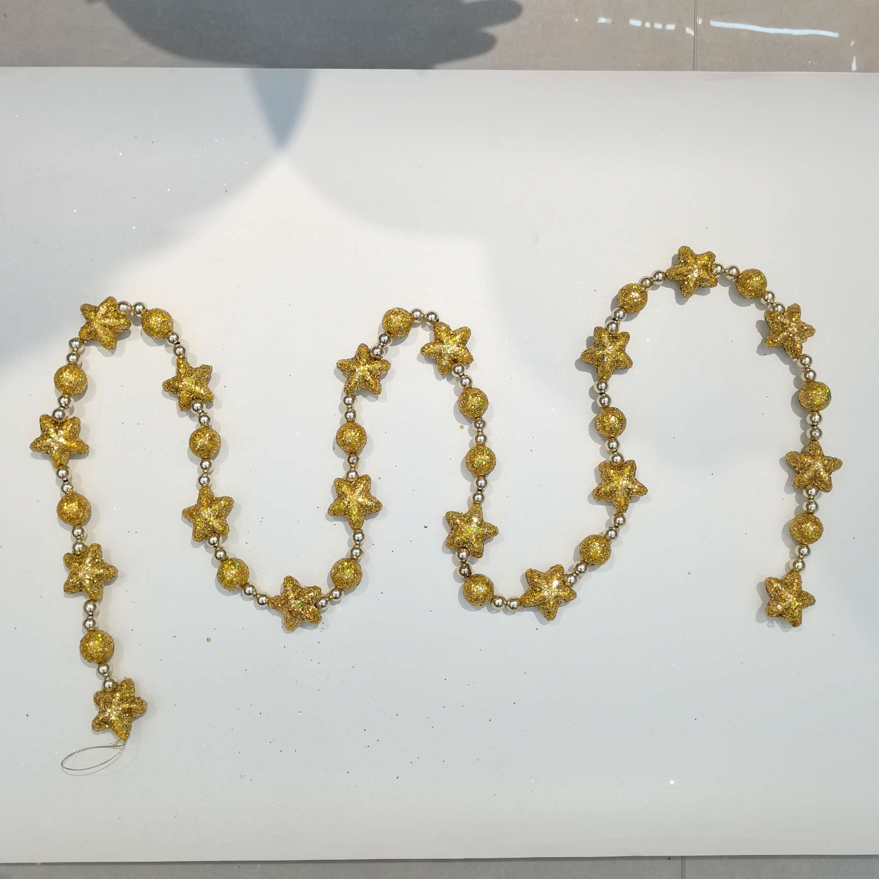 圣诞工艺品节日用品圣诞球圣诞挂件珠串节日装饰品圣诞摆件圣诞袜装饰品圣诞驯鹿圣诞树裙子电动圣诞礼品圣诞摆件产品图